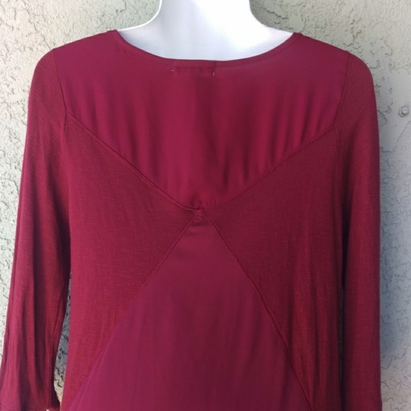 Pleione burgundy/red chiffon back/hem blouse - Picture 7 of 8